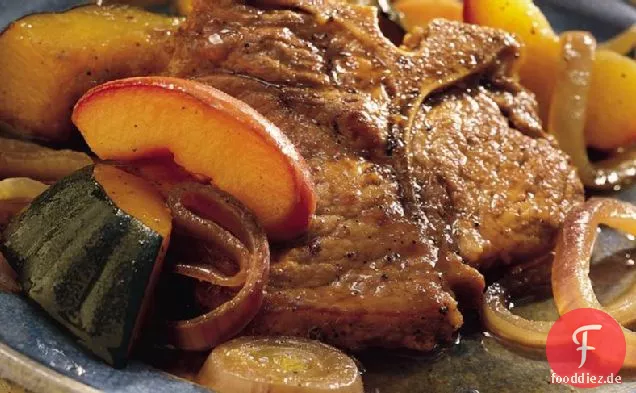 Schweinefleisch mit Äpfeln und Kürbis