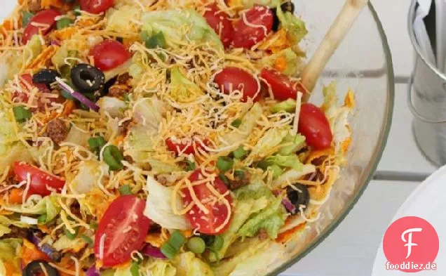 Knuspriger Potluck Taco Salat
