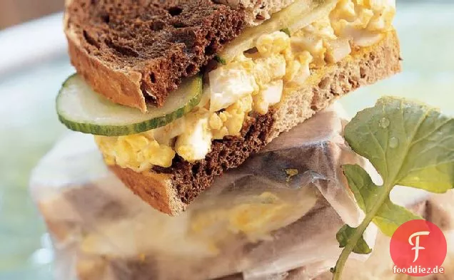 Curry-Ei-Salat-Sandwiches