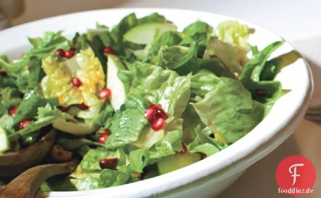 Escarole und Butter Salat Salat mit Granatapfelkernen und Ha