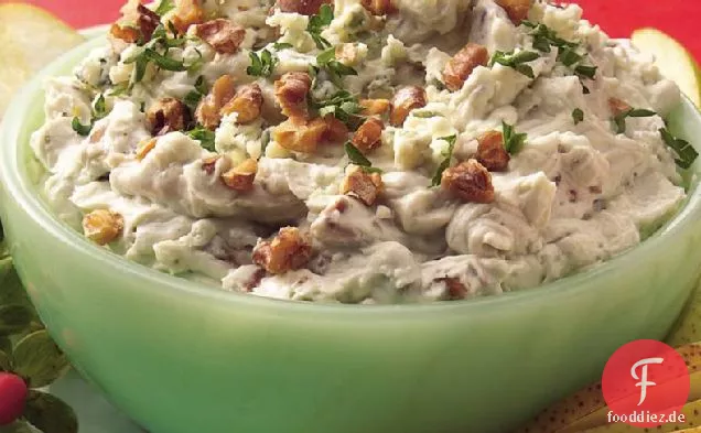 Gorgonzola und gerösteter Walnussaufstrich