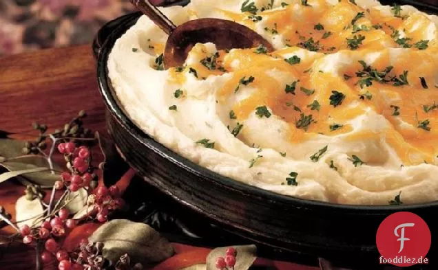 Zwei-Käse und Rosmarin-Kartoffelpüree-Auflauf