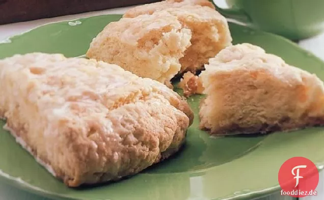 Apfel-Ingwer-Scones