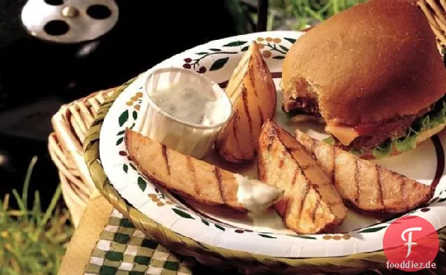 Gegrillte Büffel Kartoffel Keile