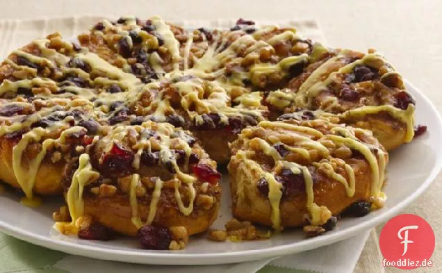 Cranberry Orange Glasierte Zimtschnecken