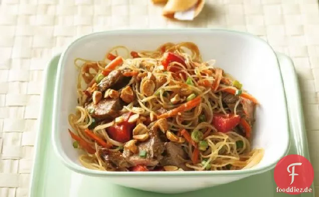 Gegrilltes thailändisches Rindfleisch-Nudelsalat