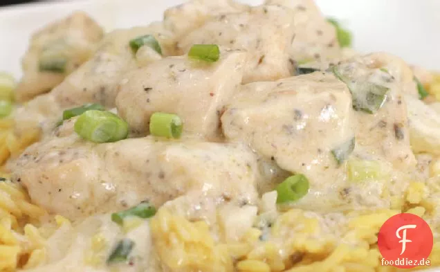 Sauerrahm und Zwiebel Pfanne Huhn