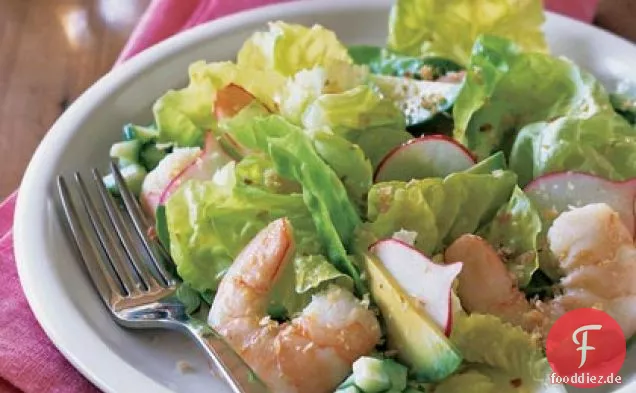 Pochierter Garnelen-Butter-Salat-Salat mit Zitronen-Orangen-Vinaigrette