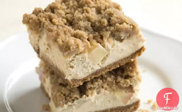 Streusel gekrönt Apfel Käsekuchen Bars