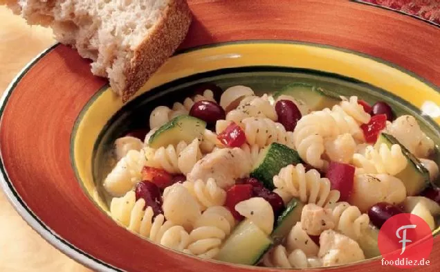 Italienische Hühner- und Bohnensuppe