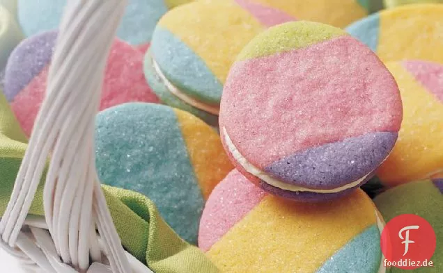 Regenbogen-Ei-Kekse