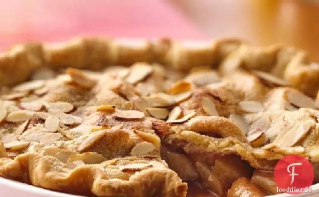 Mandel-Birnen-Torte