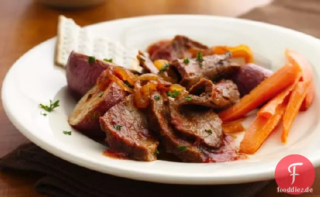 Geschmortes Bruststück vom Rindfleisch