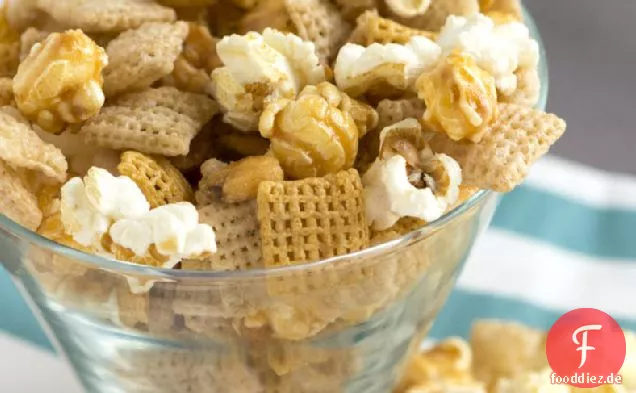 Süß und Salzig-Popcorn-Chex-Mix