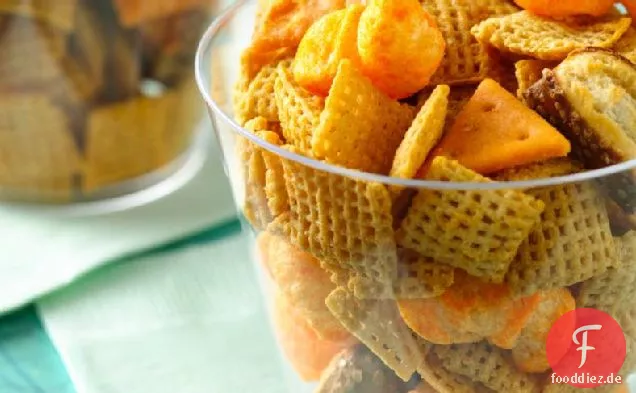 Gold-Nuggets Chex Mix