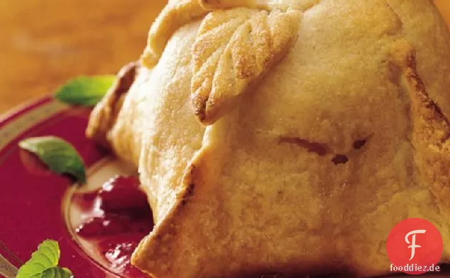 Cranberry-Apfel-Knödel mit purpurroter Sauce