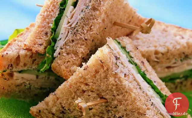 Die Türkei Gurken-Dill-Sandwiches