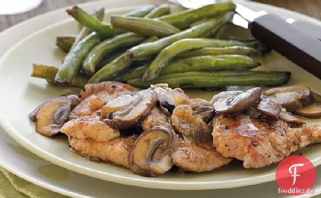 Schweinefleisch mit Pilzsauce