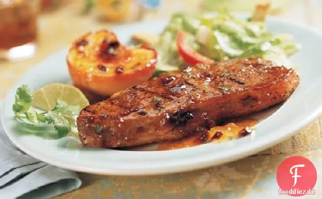 Streifen Steaks mit Chipotle-Pfirsich-Glasur