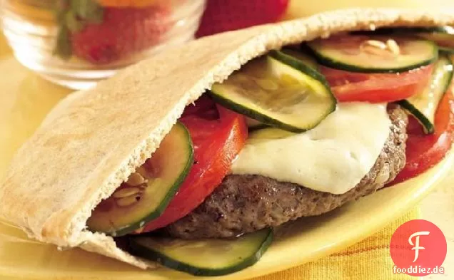 Gegrillte Havarti Burger in Pitas