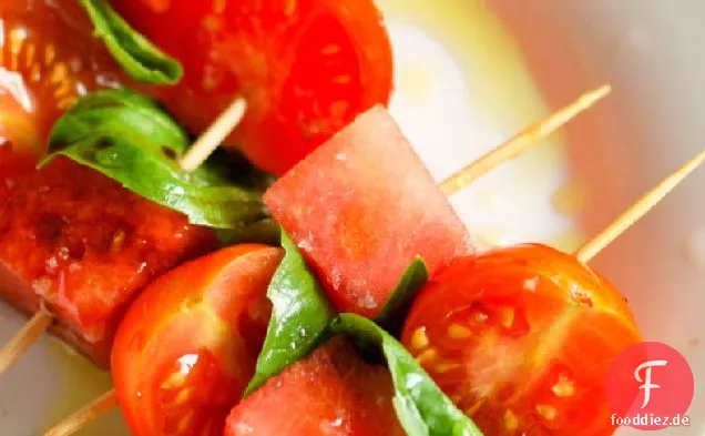 Wassermelonen- und Tomatenspieße