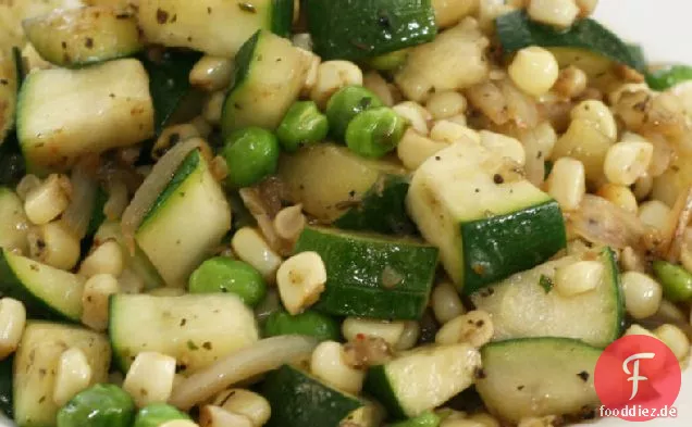 Sommer Zucchini Stir-Fry