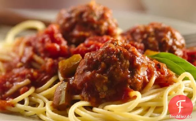 Spaghetti und Fleischbällchen