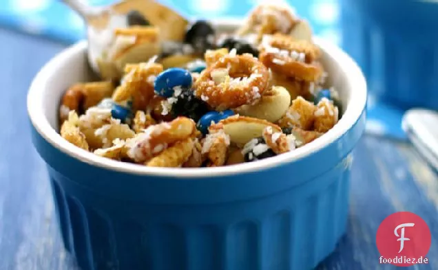 Nosh-ville Chex Mix