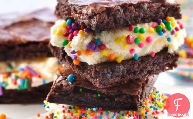 Brownie Eis Sandwiches
