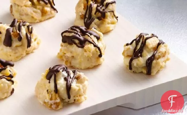 No-Bake Muddy Buddies® Snickerdoodle Drop-Cookies
