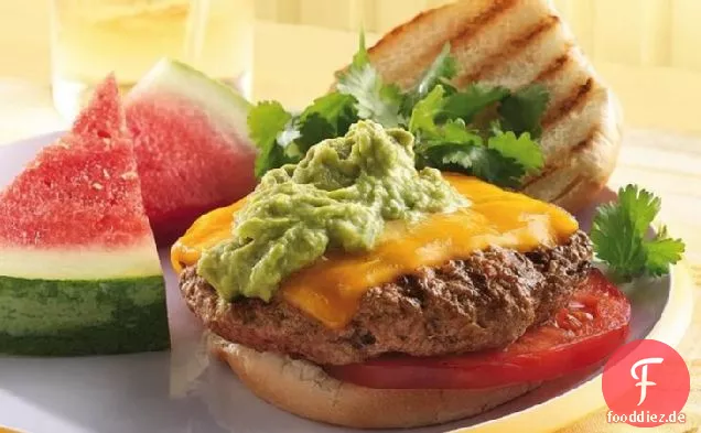 Gegrillte Chipotle-Burger mit Guacamole