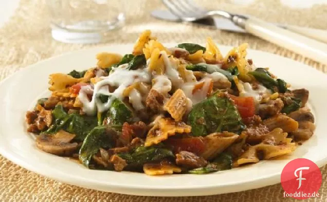 Vegetarische italienische Pasta Skillet Abendessen