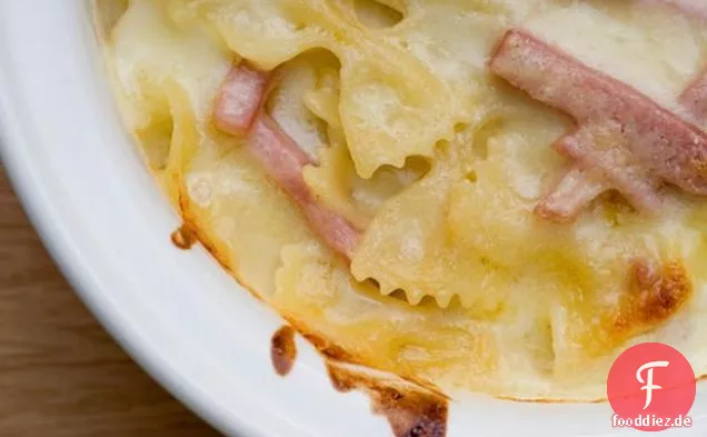 Schinken-Und Käse-Farfalle