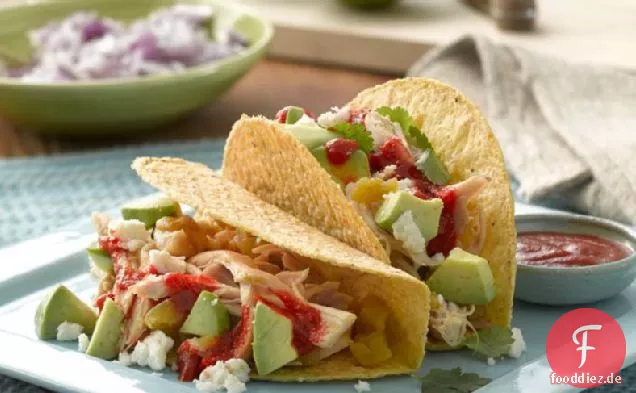 Sriracha Avocado Zehn-Minuten-Tacos