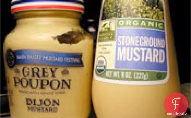 Abendessen heute Abend: Schweinekoteletts mit Senf und Sauerrahmsauce