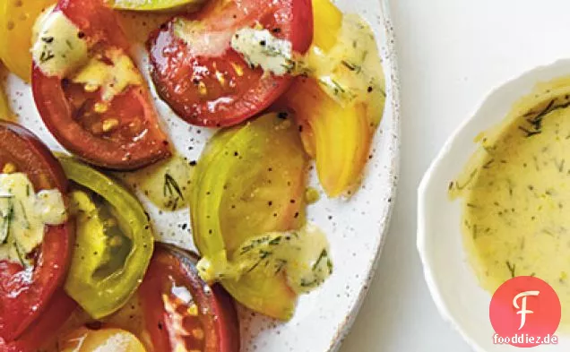 Marinierte Erbstücktomaten mit Senf und Dill