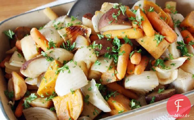 Slow-Cooker Balsamico-Wurzel Gemüse