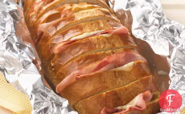 Gegrillter Schinken und Käse Pull-Apart Sandwich Laib
