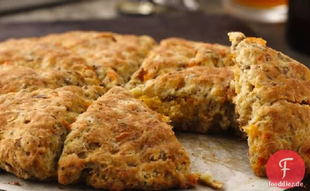Käse-Speck-Getreide-Scones