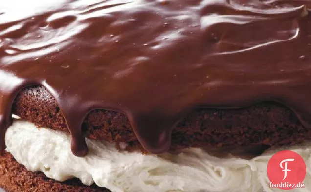Riesige Ganache-gekrönt Whoopie Pie