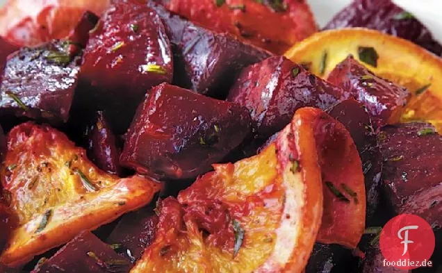 Geröstete Rüben und Orangen mit Kräuterbutter