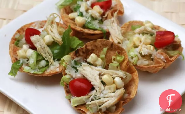 Mini Huhn-Caesar Salate
