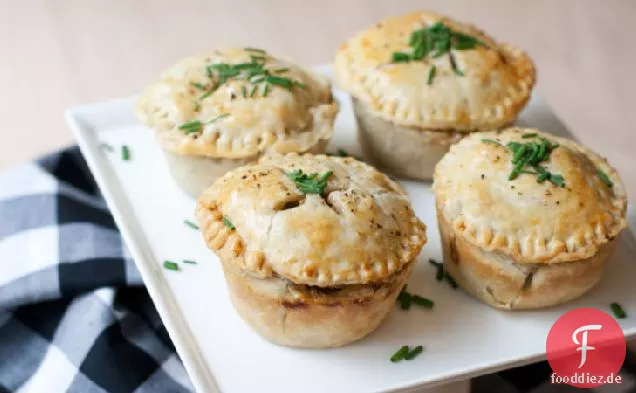 Beef Stroganoff Pie Cups