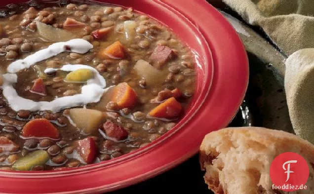 Slow-Cooker-Linsen- und kanadische Specksuppe