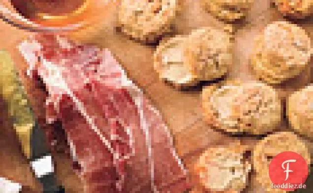 Süßkartoffelkekse mit Schinken, Senf und Honig