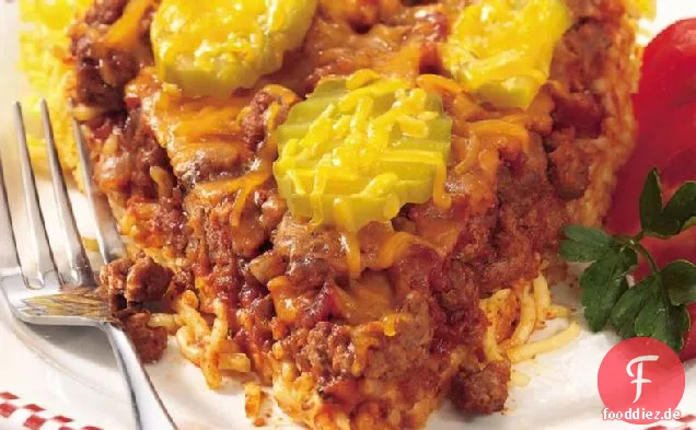 Cheeseburger-Spaghetti-Torte