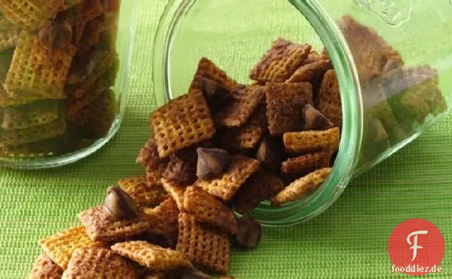 Erdnussbutter Blüten Chex Mix