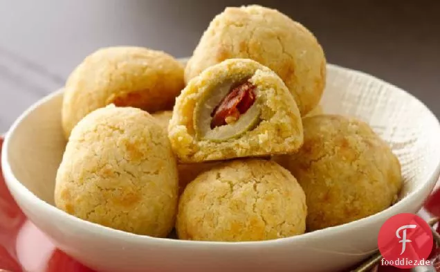 Oliven-Käse-Kugeln
