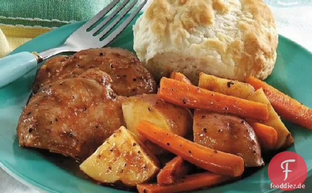 Slow-Cooker gegrillter Truthahn und Gemüse