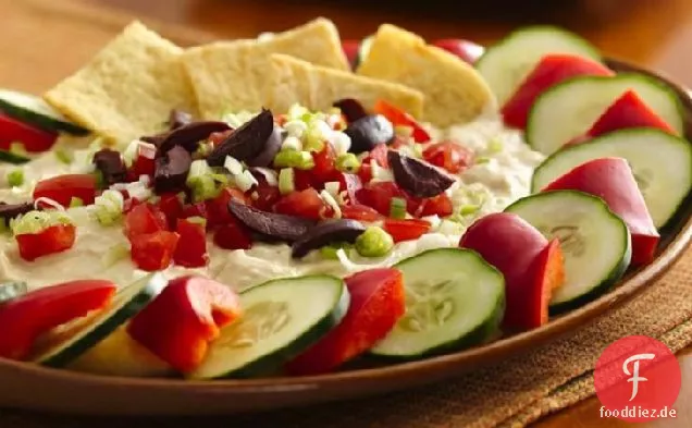 Griechischer Hummus-Dip mit Veggie-Wasseramsel